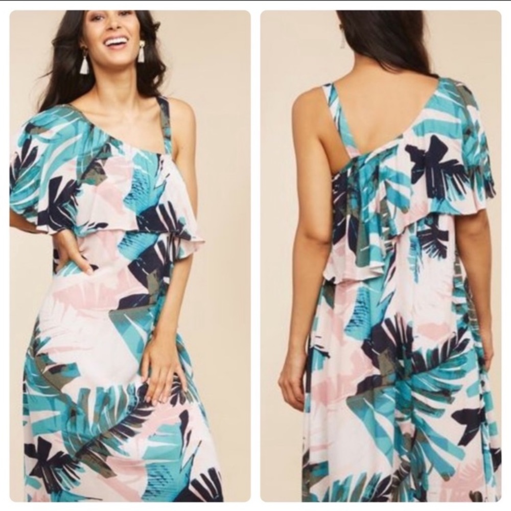 NWT MOTHERHOOD Tropical Nursing Dress
